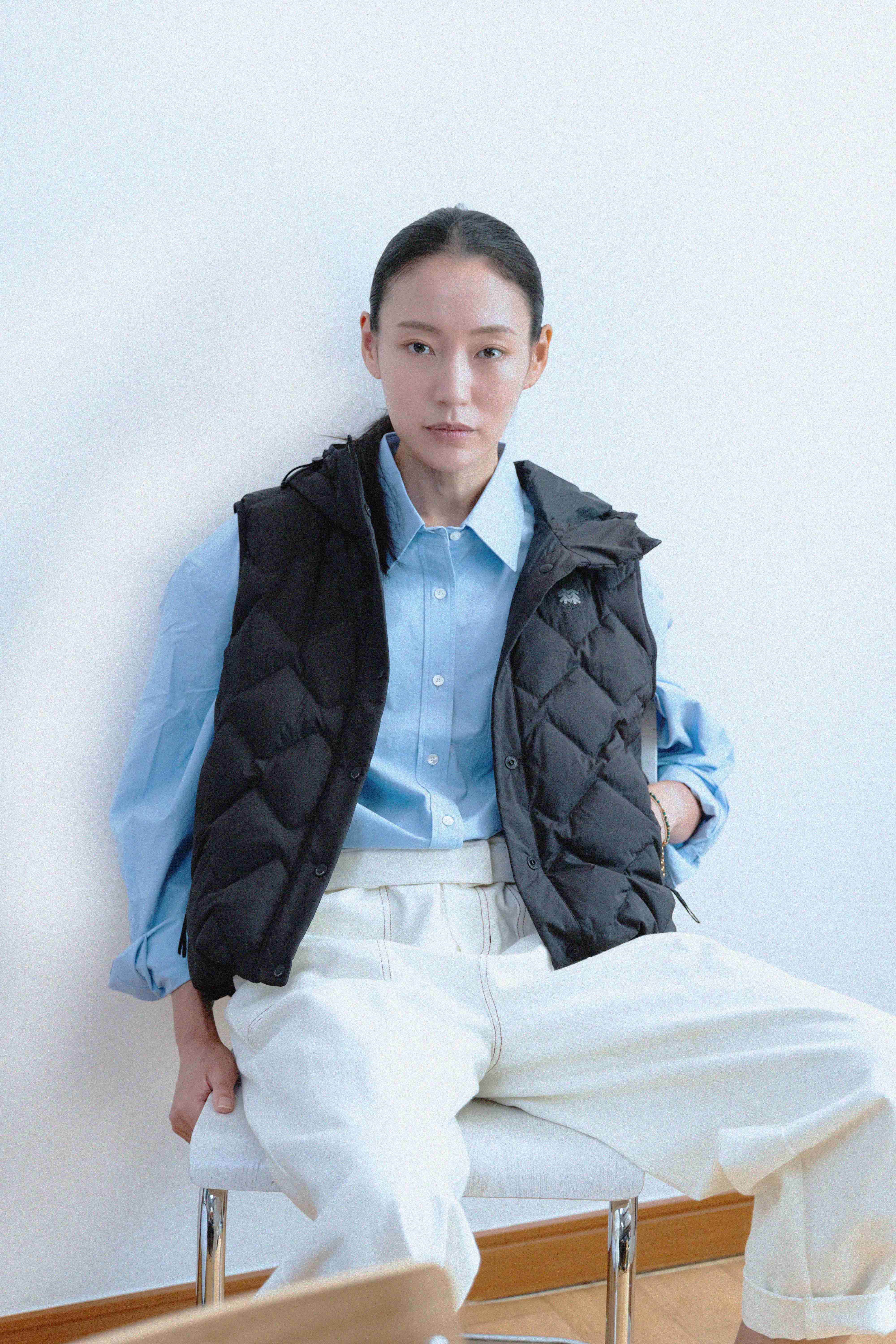 코오롱스포츠, 물량 30% 늘린 '솟솟다운' 하시시박과 캠페인 전개 2112-Image